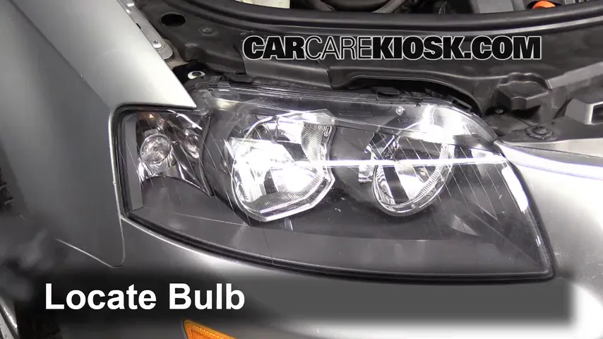 2007 Audi A3 2.0L 4 Cyl. Turbo Luces Faro delantero (reemplazar foco)